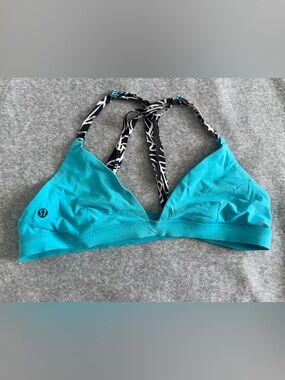 Lululemon Teal Triangle Sports Bra with Printed Straps